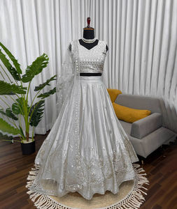 Meilleure vente Readymade indien Designer Georgette avec broderie Lehenga Choli avec Dupatta fête tenue de mariage Lehngha Choli - Product Image 1