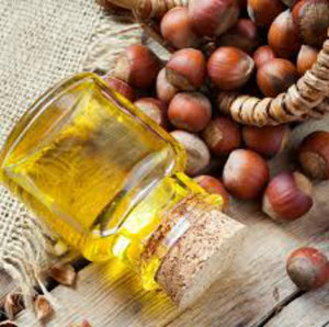 Huile de noisette raffinée en vrac, végane, 1000 kg, OBM SNN, PRODUITS NATURELS - Product Image 1