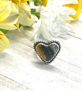 Bague en pierres précieuses améthyste cabochon rond de la plus haute qualité 8x10mm en taille bague de réglage en laiton pour la vente d'été - Product Image 4