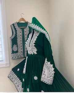 ชุดเดรสพื้นเมืองของผู้หญิงปักลายลูกไม้สไตล์วินเทจ - Product Image 4