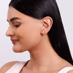 Boucles d'oreilles clous en diamant de laboratoire Collection Gold Bud - Product Image 5