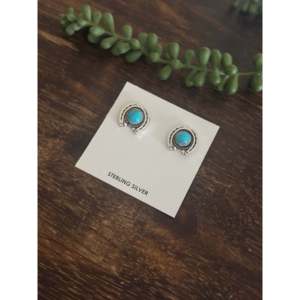 Annette Chiquito Kingman Turquoise & Sterling Silver Stud <b>Earrings</b> <b>Horse</b> <b>Shoe</b> Post with Bezel Setting - Product Image 3