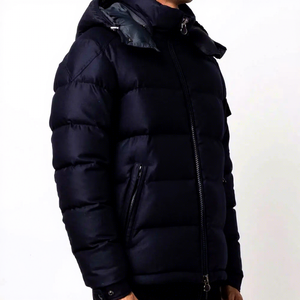Men's Winter Hooded Puffer Jacket Thick Polyester Filling Windproof Zipper Closure Casual Style Solid <b>Colour</b> - Product Image 4