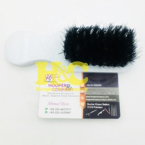 Brosse à cheveux avec manche en bois, peigne de coiffure blanc, personnalisable, confortable, pour salon de coiffure, utilisation professionnelle, emballage personnalisé avec logo - Product Image 6