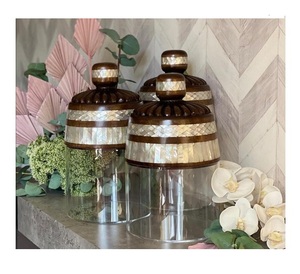 Vadrouille en bois d'acacia de style arabe avec incrustation de couvercle boîte en acrylique décor indien artisanat en bois couvercle en os boîte-cadeau boîtes de luxe - Product Image 1