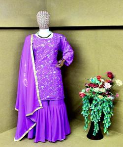 ก้าวเข้าสู่ปีใหม่ด้วยชุดเสื้อผ้าสตรีของเราปี 2023 แสดงแนวโน้มและสไตล์ล่าสุด - Product Image 3