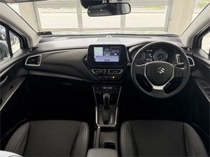 Offre Spéciale – Voiture d'occasion Super Performante 2023 Suzuki S-Cross MW JLX Hybride SUV – Expédition Mondiale - Product Image 5