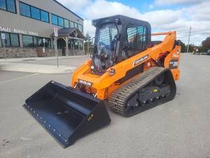 Chargeur compact sur chenilles DEVELON DTL35 2024 avec composants Huade, haute efficacité, godet de 45L, moteur, boîte de vitesses, pompe - Product Image 3