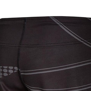 กางเกงขาสั้นผ้าไนลอนสีดำสำหรับมวยไทยออกแบบเองได้โลโก้และออกแบบได้ตามต้องการ - Product Image 5