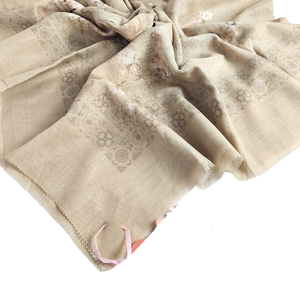 Nara Series Beige Hijab Écharpe Tenue À Manches Courtes Coton Casual Style Ethnique pour Femmes Musulmanes Printemps Adultes Prix Compétitif - Product Image 5