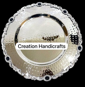 Bandeja Redonda de Acero Inoxidable de Primera Calidad para Servir Chocolates, Postres, Exhibición de Chocolate, 100% Apta para Alimentos - Product Image 1