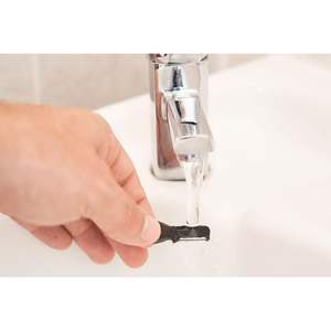 Micro Tondeuse Électrique 3-en-1 pour Nez et Oreilles, Têtes Métalliques Rotatives USB/Lavables, Portable pour Voiture/Camping-car - Product Image 2