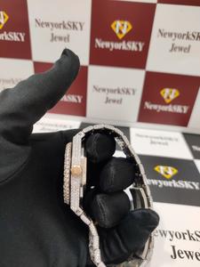 Marca Iced Out Moissanite Diamond Studded Watch Hip Hop Iced Out Watch para mujer Reloj de acero inoxidable a precio de venta al por mayor - Product Image 4