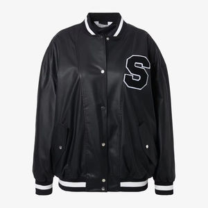 Veste en cuir de style universitaire pour femmes, coupe ajustée décontractée, bomber, veste de baseball, veste universitaire à lettres, chez Fratres Sports Factory - Product Image 1