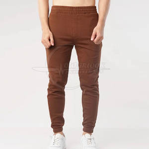 Pantalón de chándal personalizado de alta calidad para hombre, estilo informal ligero con cintura media, fácil de usar y gran oferta para uso en exteriores - Product Image 3