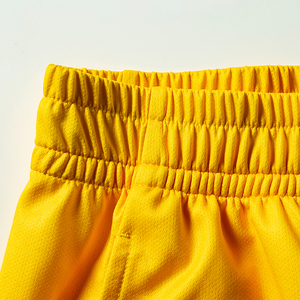 Uniforme de basket-ball léger coupe ajustée pour femmes sur mesure pour la saison estivale ensembles imprimés vêtements préférés des fans - Product Image 3