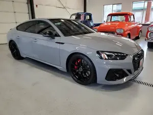 Voiture RS 5 Sportback 2023 en parfait état - Product Image 3