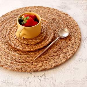 Classic Style Eco-Friendly Water Hyacinth Handwoven <b>Placemats</b> Rustic <b>Dining</b> <b>Table</b> Decorative Products for Home Use Wholesale - Product Image 1