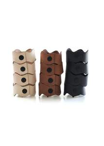 Ronds de serviette en cuir texturé avec une finition vintage chaude pour des tables élégantes et confortables à manger à la maison et des occasions festives - Product Image 3