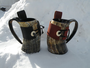 Chope en corne de vache polie pour hommes, chope en corne de buffle avec finition naturelle, chope en corne pour cosplay viking pour boire de la bière - Product Image 5