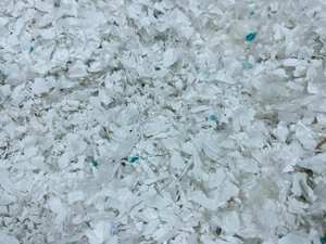 Flocons de bouteilles PET 100 % purs de qualité supérieure / Déchets plastiques PET – Prix de gros, stock en vrac disponible avec emballage personnalisé - Product Image 2