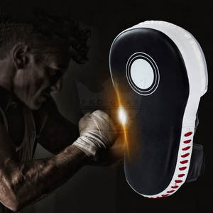 นวมซ้อมมวย MMA หนังคุณภาพสูง พร้อมคุณสมบัติระบายความชื้น และสายรัดแบบ Hook & Loop ปรับแต่งได้สำหรับการฝึกซ้อมกีฬา - Product Image 6