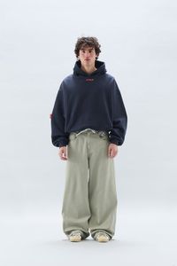 2025 nueva llegada Sudadera con capucha de bolsillo de canguro para hombre estampado personalizado sólido 100% algodón invierno manga larga pulóver con hombro caído de otoño - Product Image 2