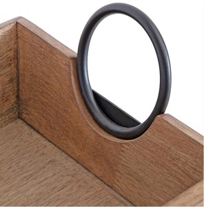 Nouvelle arrivée Plateau de service rectangulaire en bois massif de couleur noire avec poignées en métal pour la maison et les restaurants à bas prix - Product Image 4