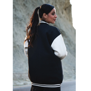 เสื้อแจ็คเก็ตวาร์ซิตี้สำหรับผู้ใหญ่และเยาวชน  หลากสีสัน  สำหรับผู้ชาย  ผ้าฟลีซ  ทันสมัยและมีสไตล์  เสื้อแจ็คเก็ตวาร์ซิตี้สำหรับผู้หญิง - Product Image 2