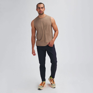 Débardeurs de sport fabriqués au Pakistan, qualité supérieure, matière respirante, débardeur sans manches pour homme de haute qualité, motif uni, singlet - Product Image 2