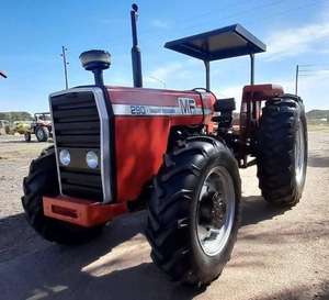 Tracteur à roues agricole d'occasion Massey Ferguson 151 + 1100 4X4 100HP 4/6 cylindres avec roulement de boîte de vitesses moteur pompe moteur - Product Image 4