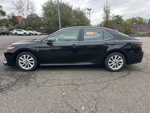 Usado 2024 T0y0ta Camry LE sin accidentes disponible para la venta - Product Image 3