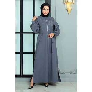 Mega Merchant – Crochets élégants et modestes pour femmes, à usage quotidien, avec embellissement complexe en pierres - Product Image 1