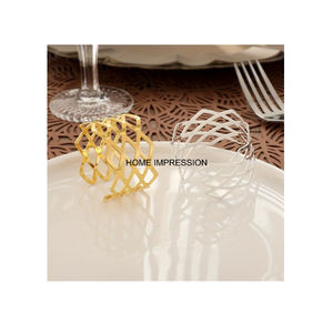 Rond de serviette en acier inoxydable texturé décoration de table de fête de mariage hôtels et restaurants paramètres de table rond de serviette fait main - Product Image 6