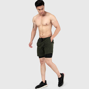 Nardon Apparel Heavyweight Pantalones cortos para hombre Algodón Mezcla de poliéster Estilo de empalme Logotipo personalizado Liso Teñido Moda Pantalones cortos de estilo callejero - Product Image 1