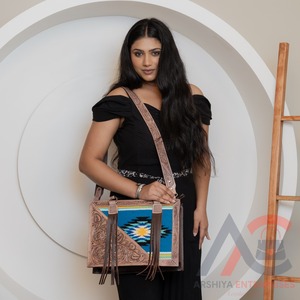 Nuevo bolso de mano de cuero azteca con borlas para mujer, bolsos de compras elegantes, estilo Vintage, bolso de transporte oculto de 14 pulgadas - Product Image 2