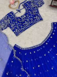 Vêtements de mariage de créateur Lehenga Choli avec fil et séquence - Product Image 6