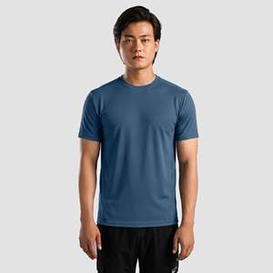 T-shirt basique Dry-X GS bleu coupe classique en tissu tricoté léger et respirant 200 grammes motif uni design basique - Product Image 1