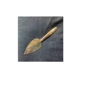 Juego de servidor de latón de lujo para pastel, para uso en bodas, cumpleaños, tamaño personalizado, mesa, servidor de latón para pastel y cuchillo - Product Image 1