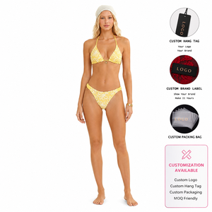 Ensemble de bikini triangle pour femmes, maillot de bain texturé floral 3D, bikini deux pièces pour les vacances à la plage - Product Image 1