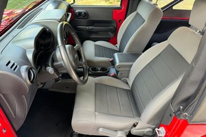 Jeep Wrangler X 4x4 2024 Usado en Buen Estado - Product Image 4