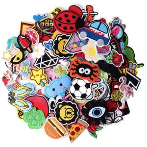 Écussons brodés légers sur mesure avec motifs Cœur et Fleur, thermocollants ou à coudre, commandes en gros pour entreprises et équipes - Product Image 4