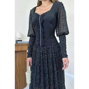 Vestido de Chifón con Corte en A y Adornos de Encaje Negro, Cintura Imperio, Venta al Por Mayor - Product Image 1