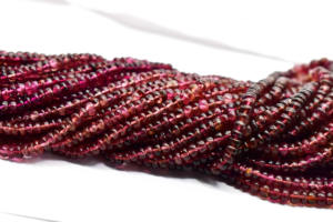 Perles de tourmaline rose foncé naturelles rondes polies lisses 6 - 8 mm Plus de tailles disponibles Perles véritables cristal - Product Image 2