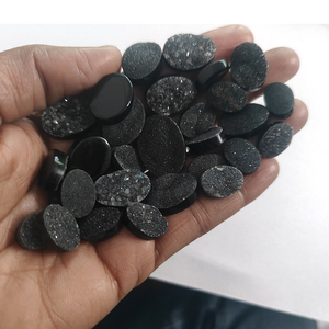 พลอยสีดำทรงหลังเบี้ยทรงรีขนาด14x10มม. ถึง22x16มม. จำนวน29ชิ้นมี248.8ชิ้นเรียงสูงเทียบกับพลอยหลวมเรา $199 - Product Image 3