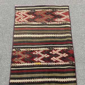 Vintage Turkish Rug, Small 1.9x3.9 ft (58x118 cm) Rug, <b>Red</b> Polka dot <b>Wool</b> Rug - Product Image 5