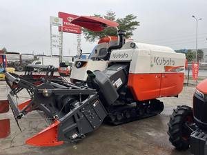 Cosechadora Kubota DC70 Pro de Alta Productividad para Arroz, Máquina Agrícola de Cosecha - Product Image 1