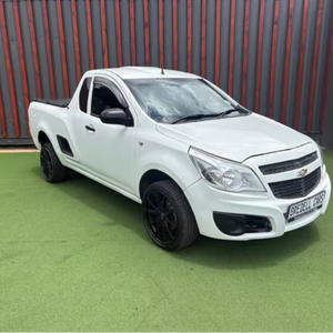 Voiture d'occasion de qualité et abordable, Chevrolet Utility 1.4 2017, conduite à droite - Product Image 1