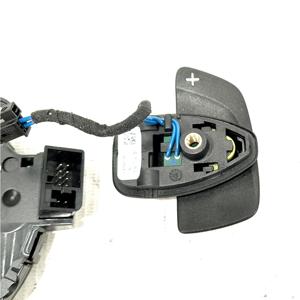 Commandes de changement de vitesse au volant MERCEDES Classe A (W177) A0999052001 OM 654.920 Diesel 2000 (18>) - Product Image 2