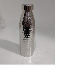 Drinking Juice Hotel Kitchen <b>Bottle</b> Hammered Design Metal Water <b>Bottle</b> for Drinking Water Fruit Water <b>Bottle</b> Insulated <b>Travel</b> - Product Image 1